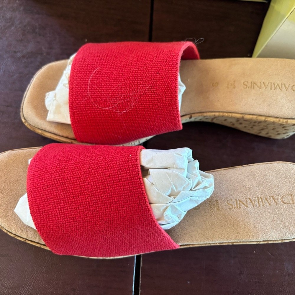 Damiani’s NWT red shoes slides wedge size 9